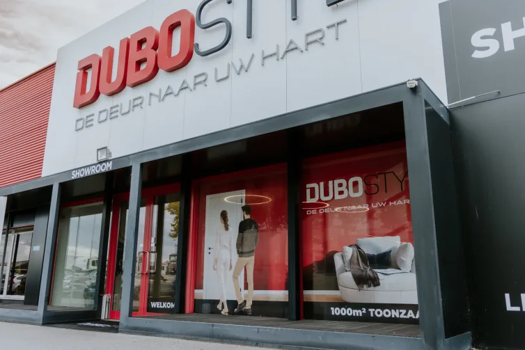 DuboStyle — 10-09-2025-15
